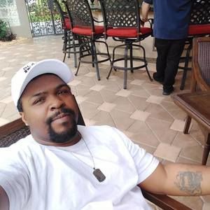 Meet your Posher, Clarence